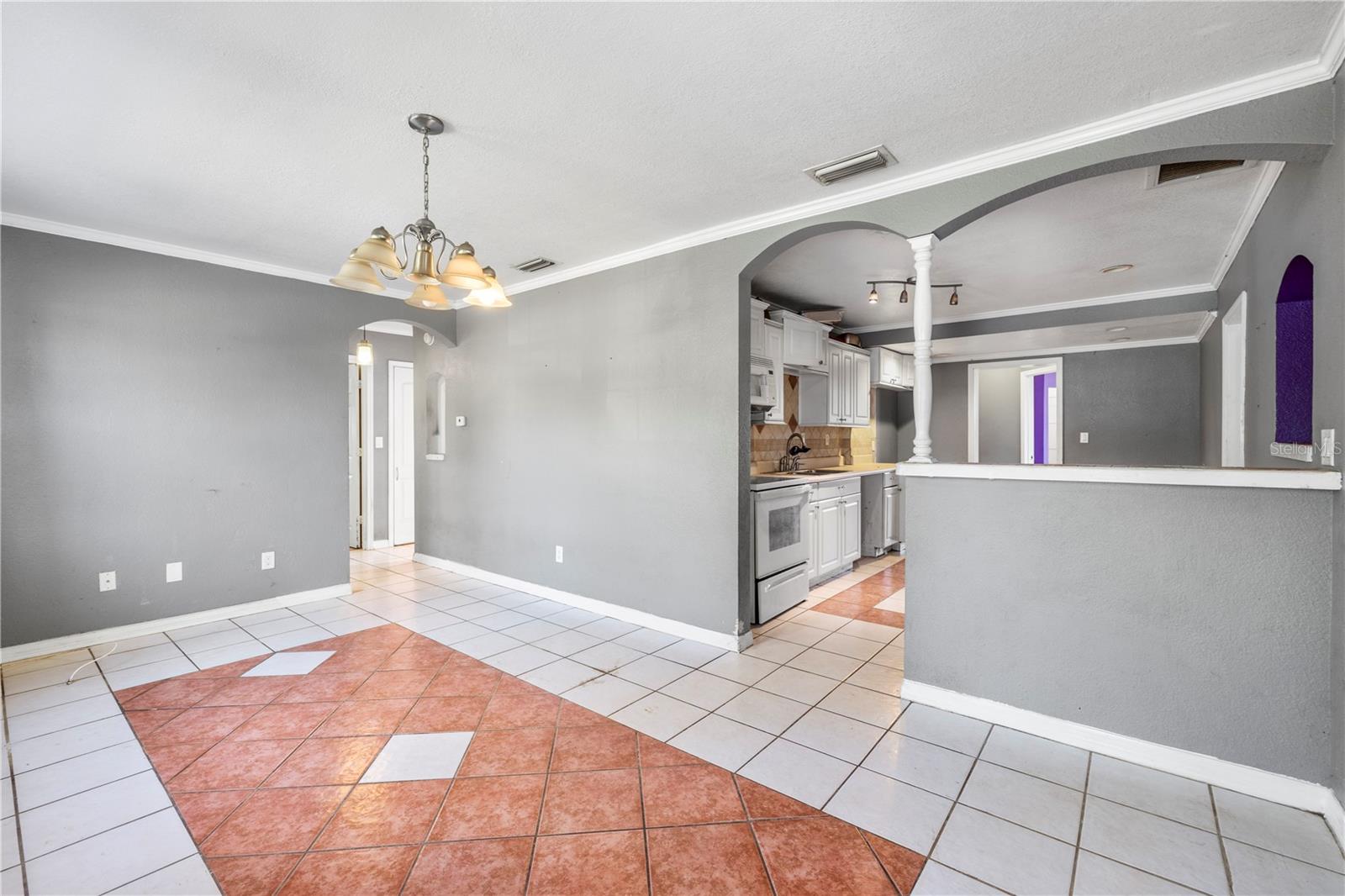 Image 5 of 50 For 37406 Vista Drive