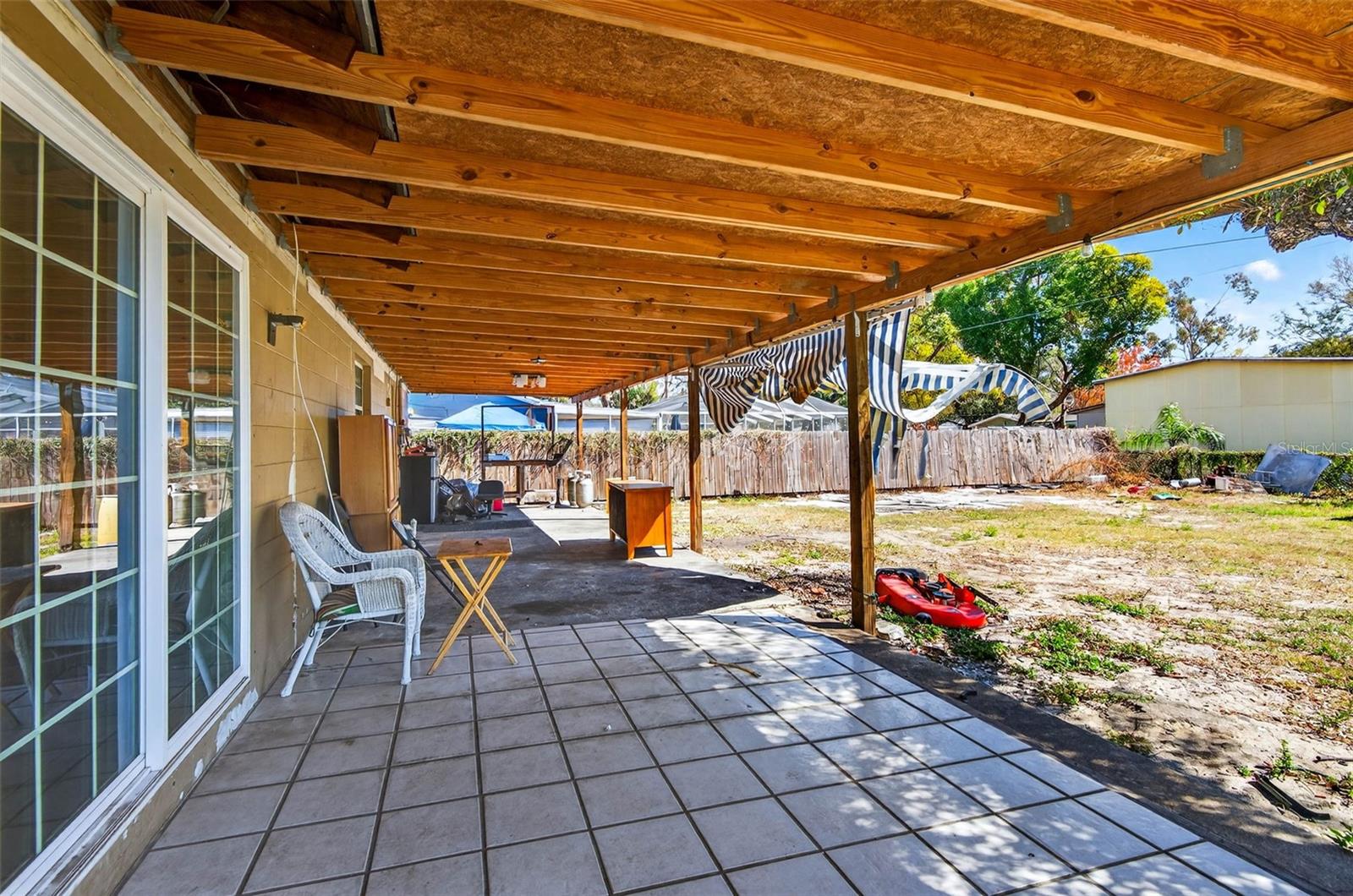 Image 30 of 38 For 527 Julie Lane