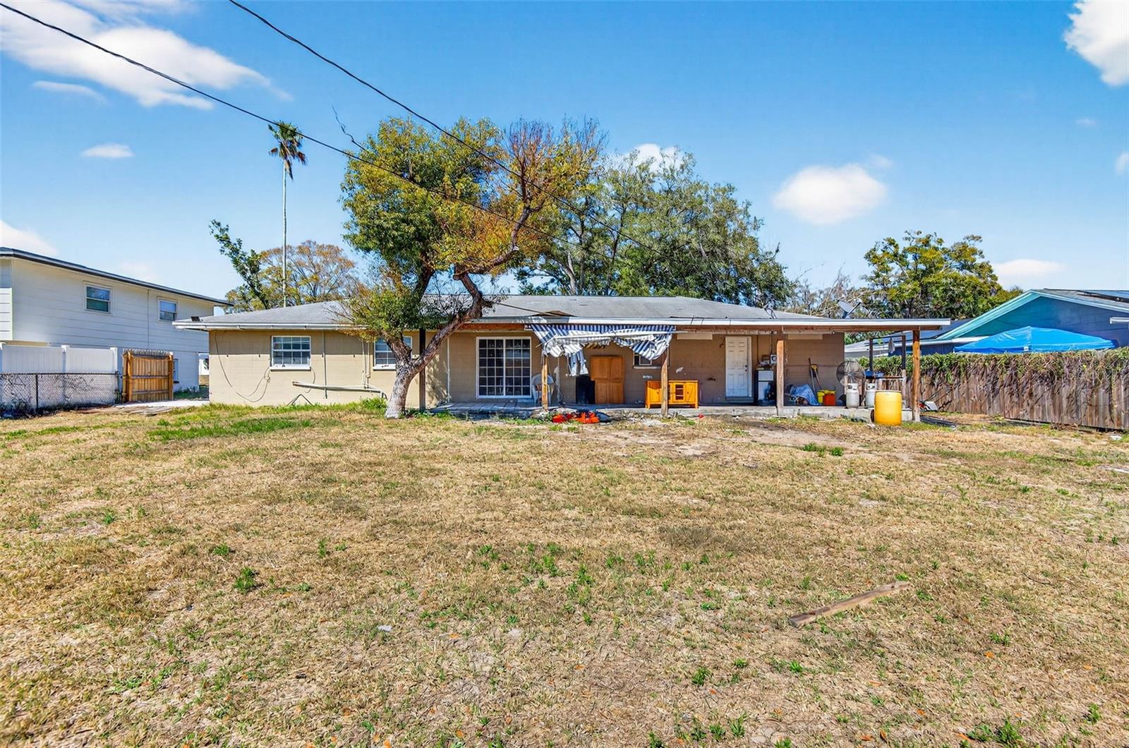 Image 33 of 38 For 527 Julie Lane