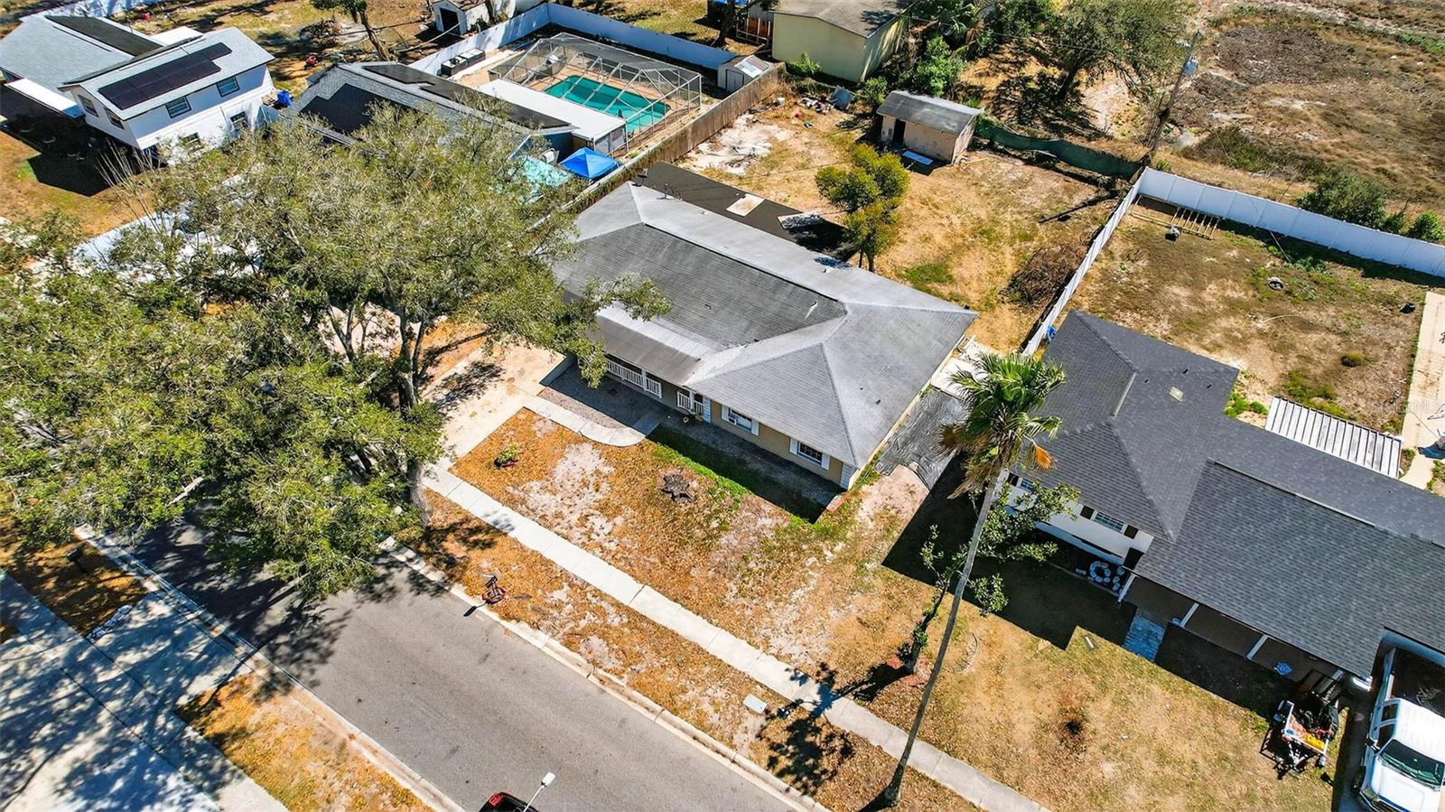 Image 37 of 38 For 527 Julie Lane