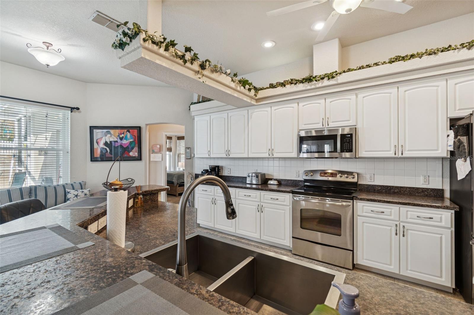 Image 24 of 86 For 5287 Slater Road