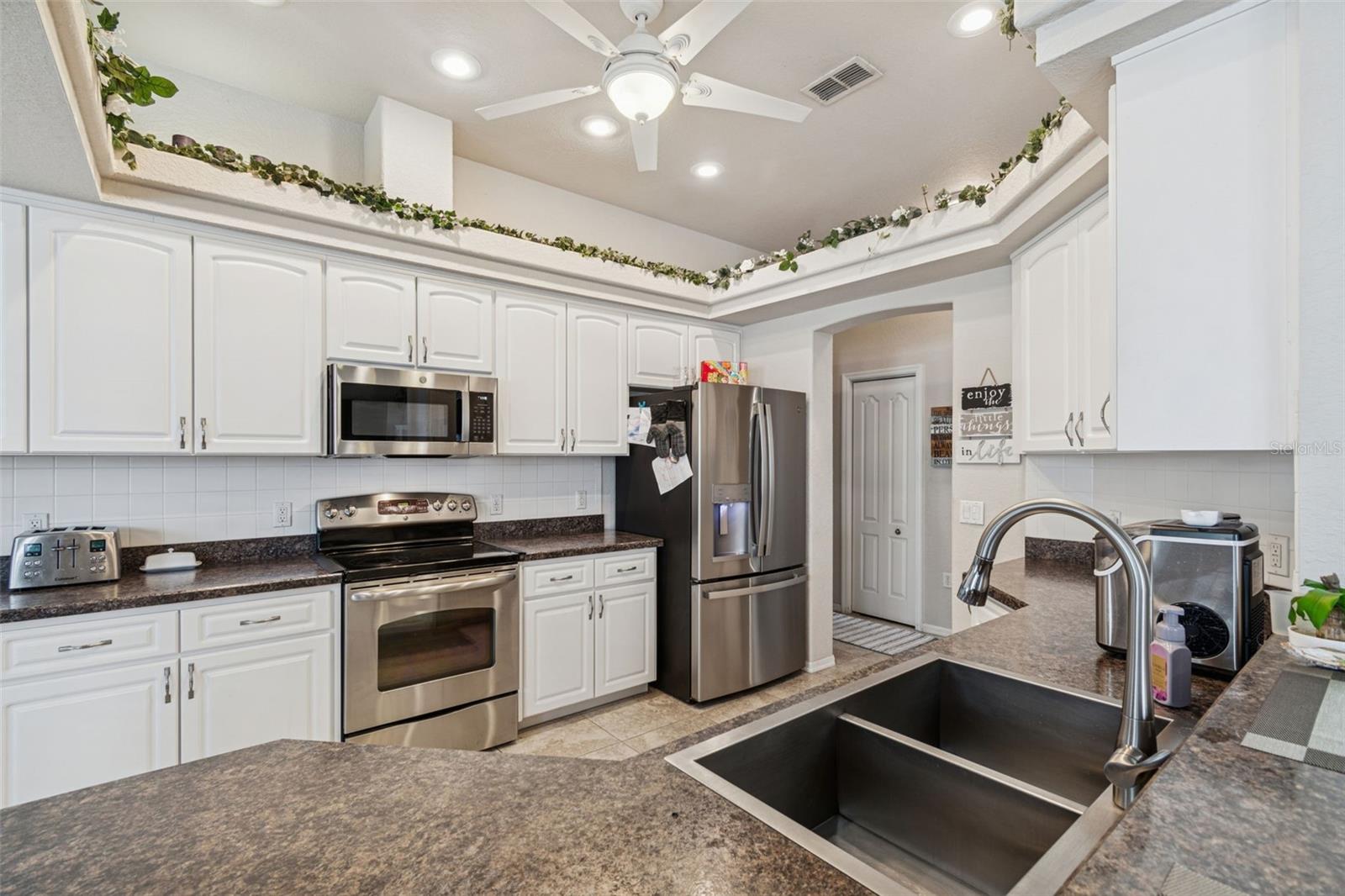 Image 25 of 86 For 5287 Slater Road