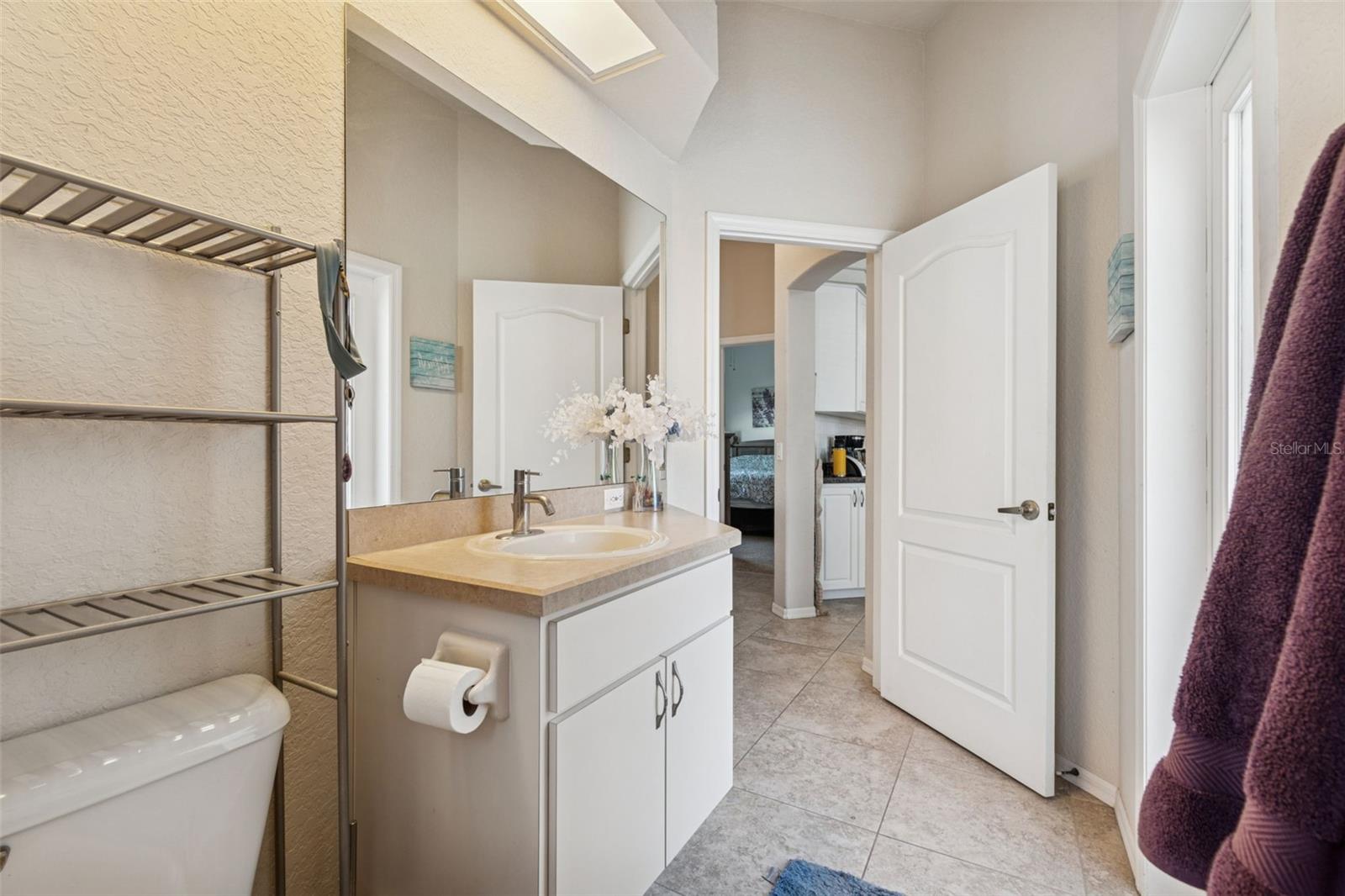 Image 39 of 86 For 5287 Slater Road