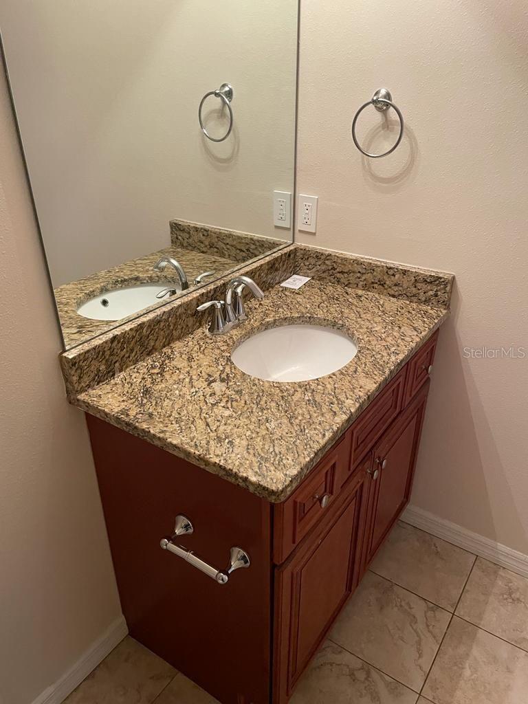 Image 22 of 29 For 1827 Sommarie Way