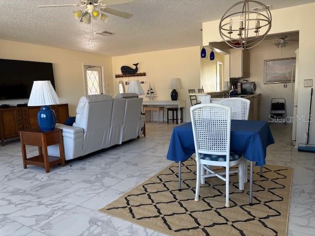 Image 10 of 44 For 326 Grayston Place 125