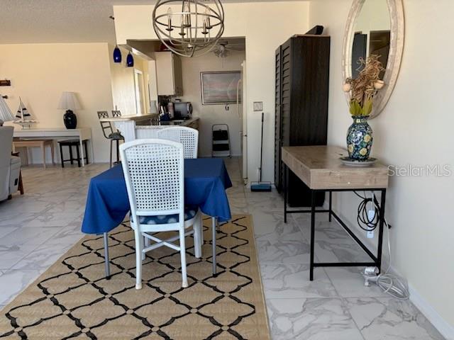 Image 11 of 44 For 326 Grayston Place 125