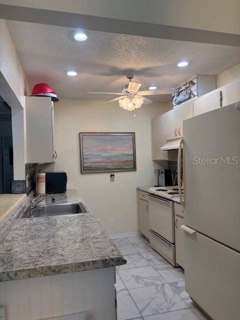 Image 24 of 44 For 326 Grayston Place 125