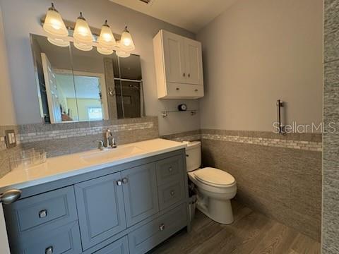 Image 32 of 44 For 326 Grayston Place 125