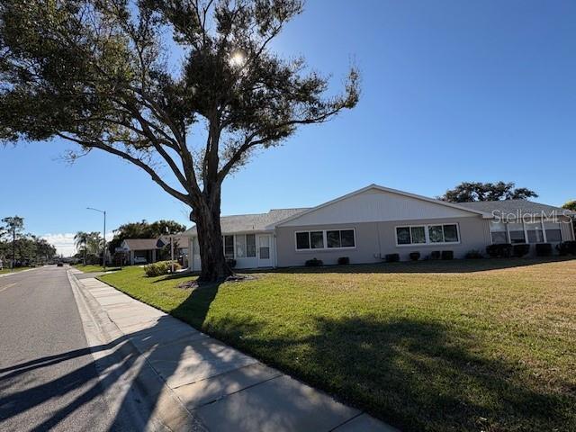 Image 4 of 44 For 326 Grayston Place 125