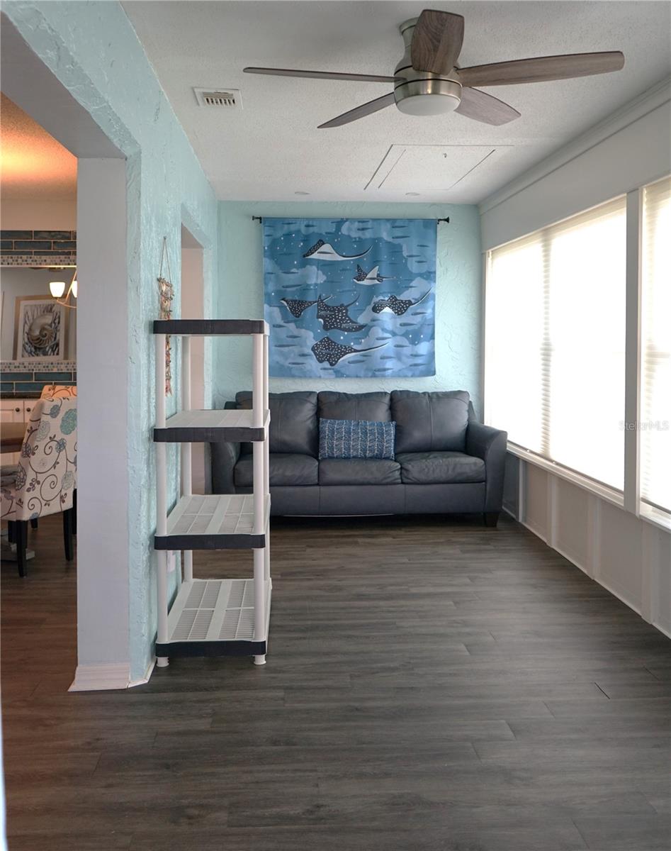 Image 29 of 52 For 306 B Fowling Court