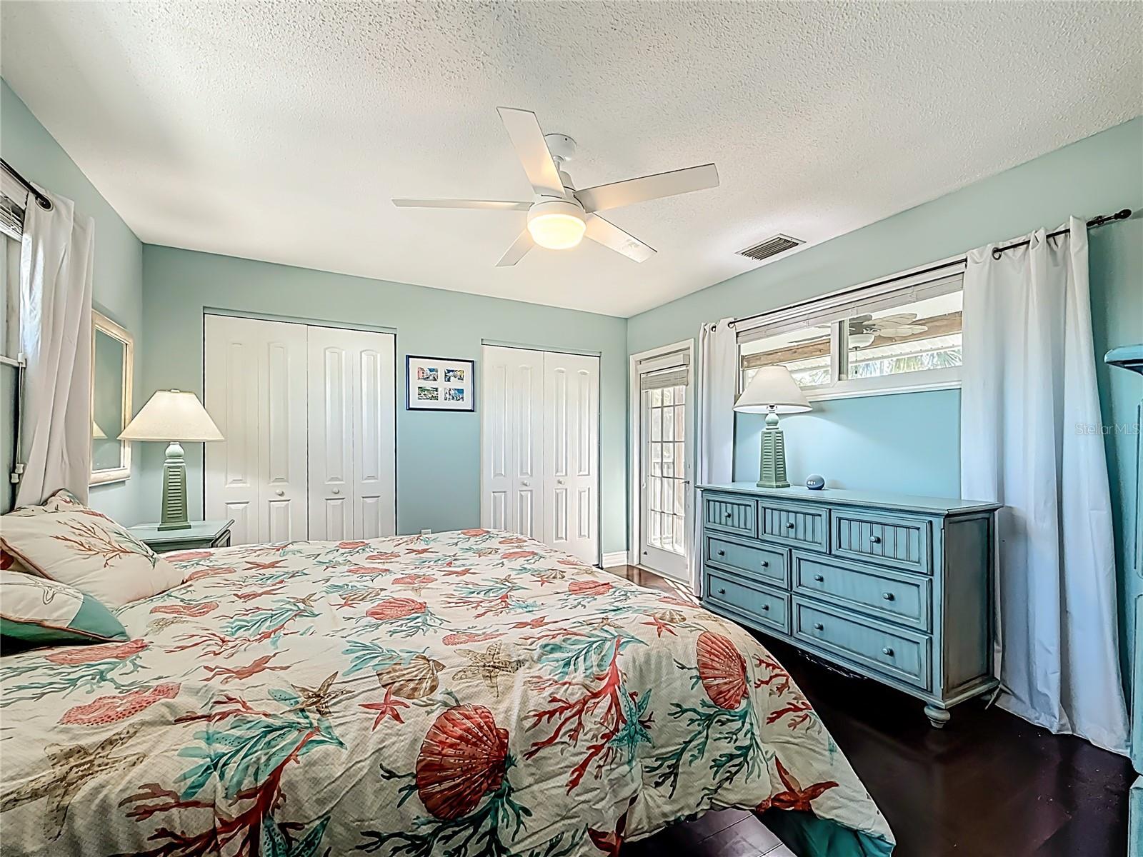 Image 33 of 70 For 510 72nd Avenue