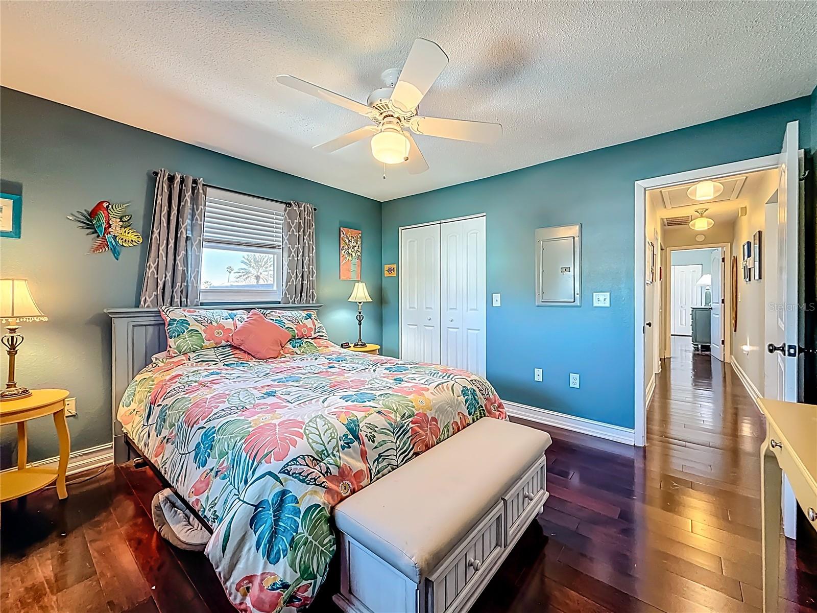 Image 39 of 70 For 510 72nd Avenue