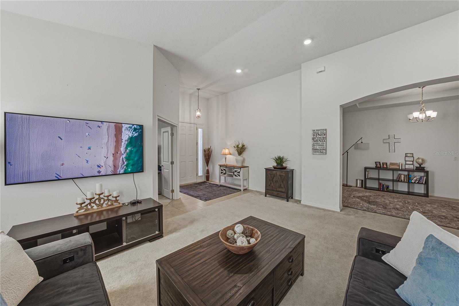 Image 11 of 75 For 6414 Doe Path Court