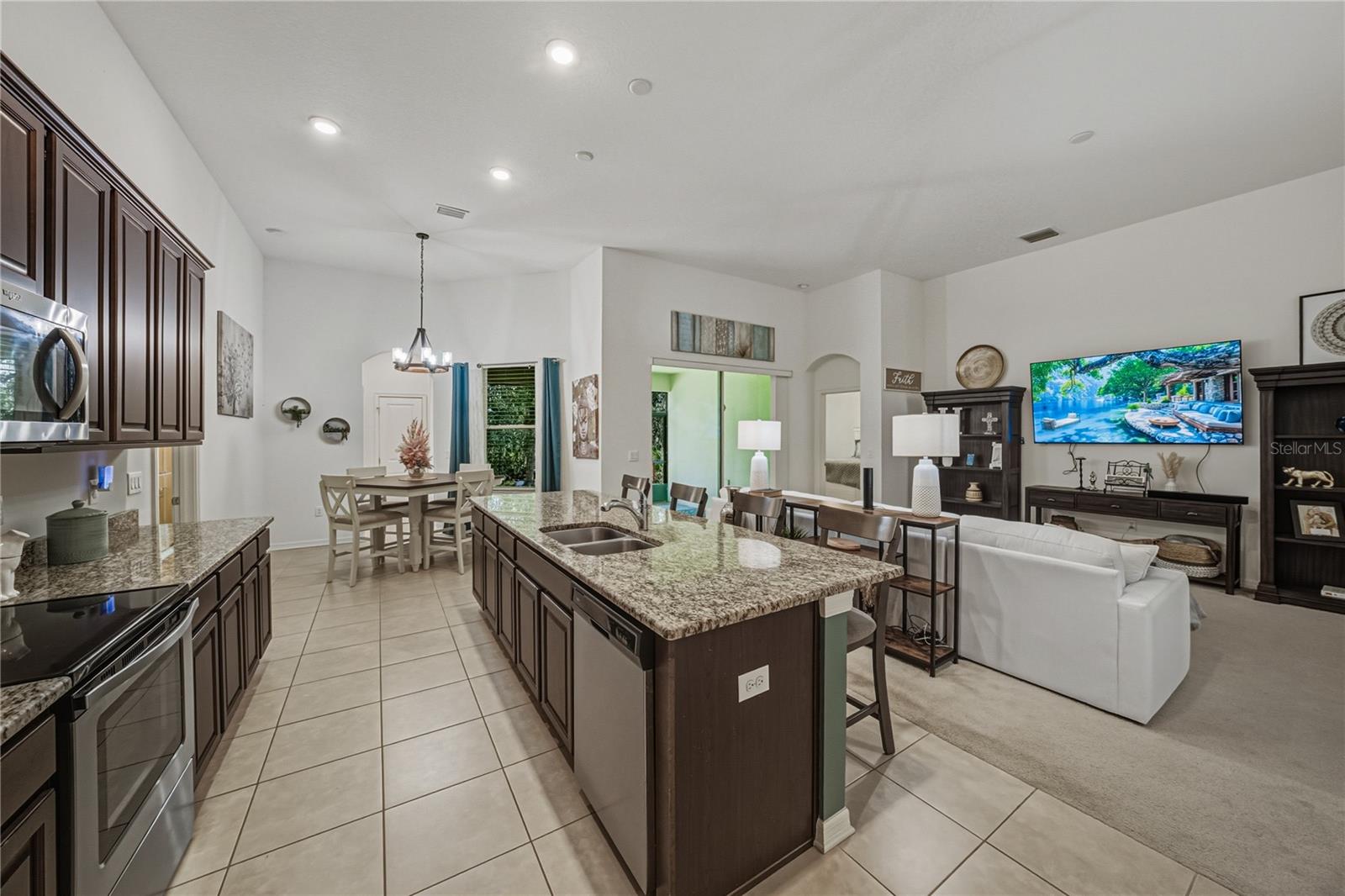 Image 22 of 75 For 6414 Doe Path Court