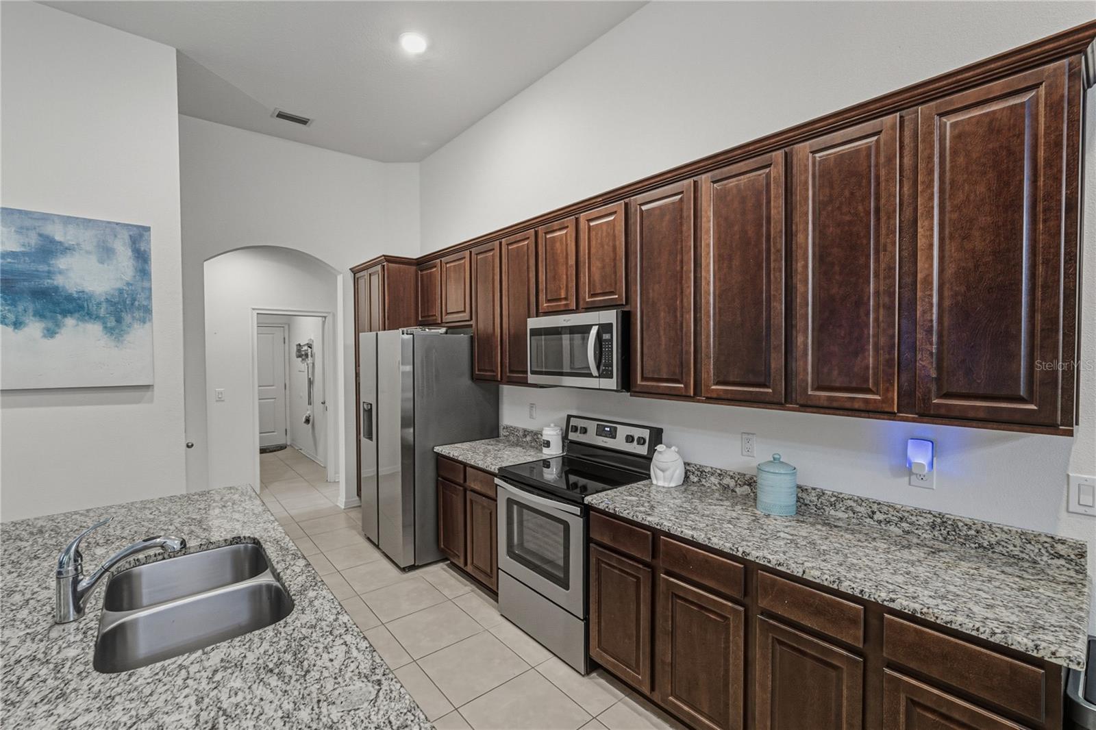 Image 23 of 75 For 6414 Doe Path Court