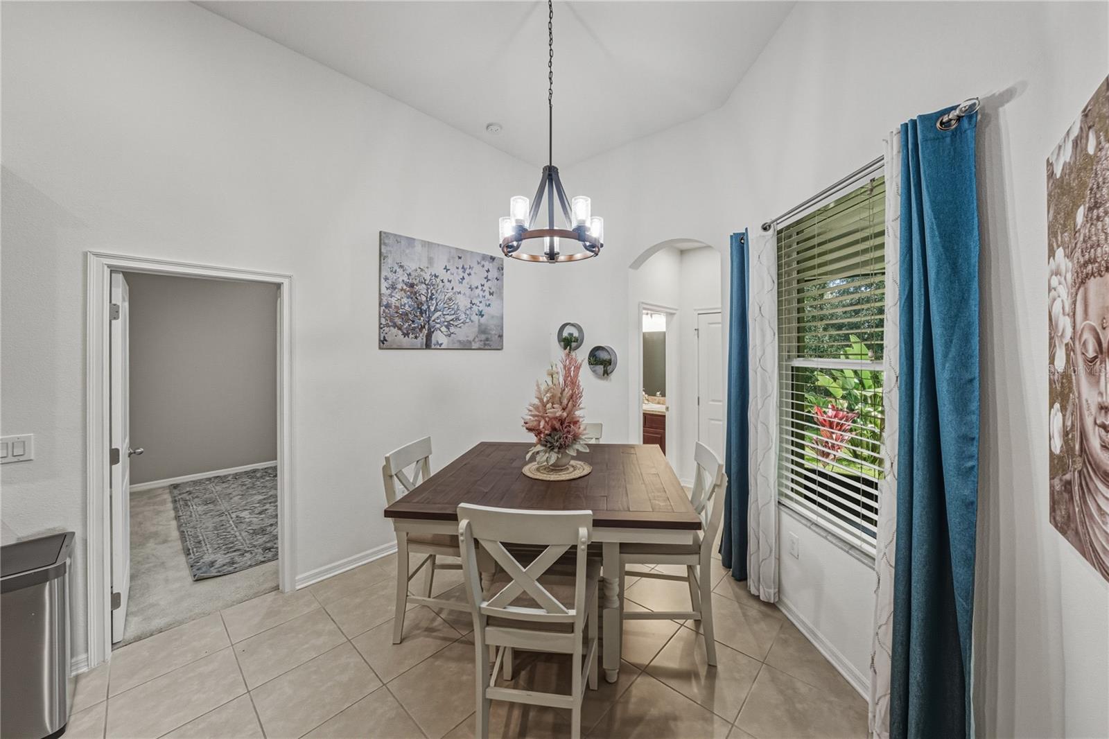 Image 26 of 75 For 6414 Doe Path Court