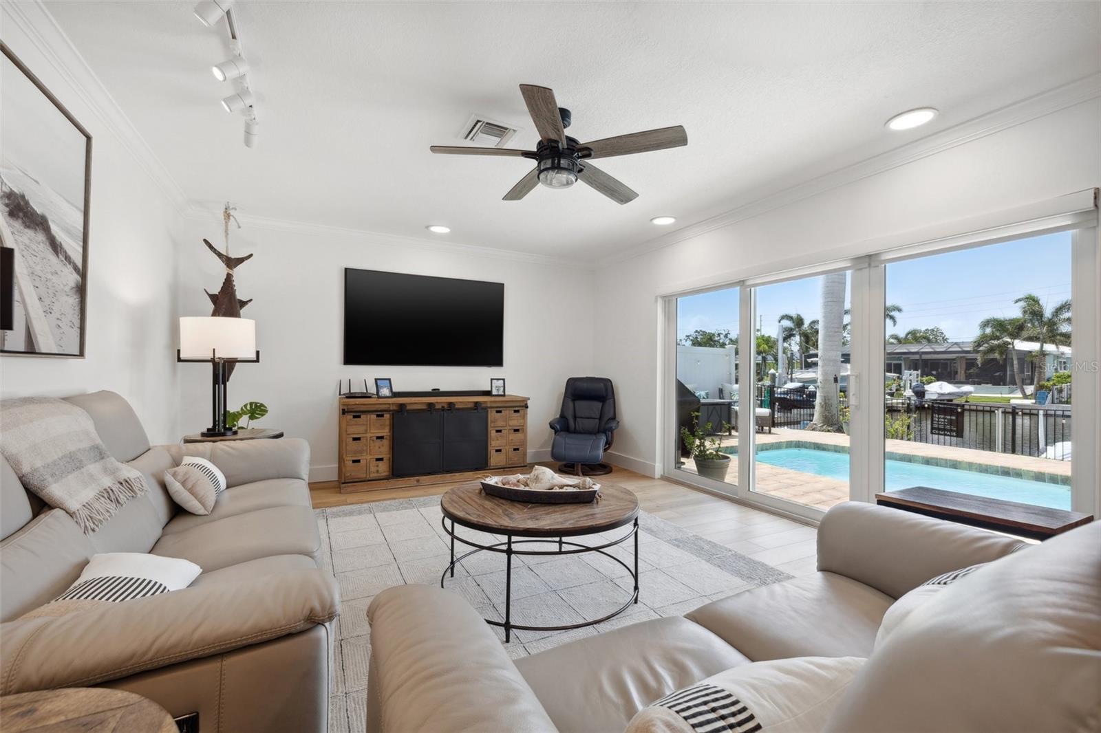 Image 12 of 63 For 1424 47th Avenue Ne