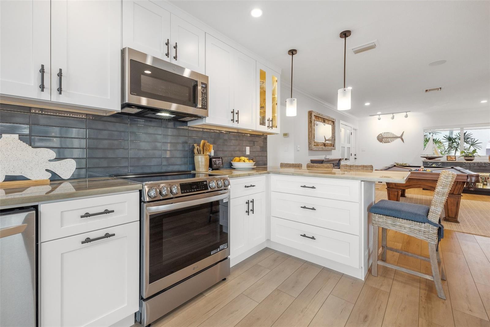 Image 18 of 63 For 1424 47th Avenue Ne