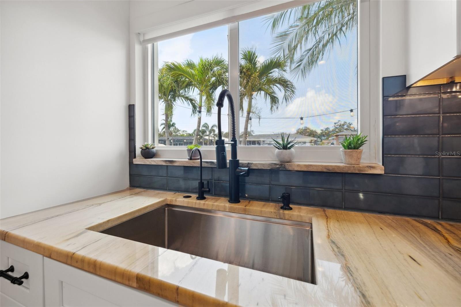 Image 25 of 63 For 1424 47th Avenue Ne