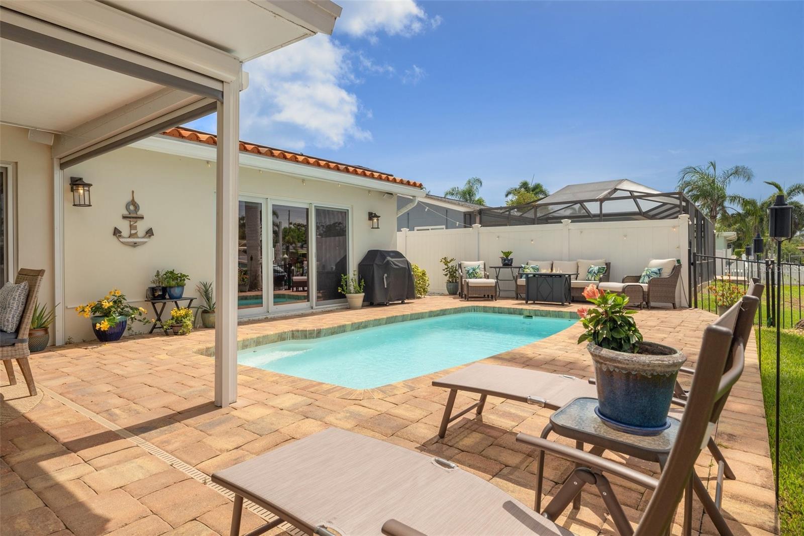 Image 45 of 63 For 1424 47th Avenue Ne