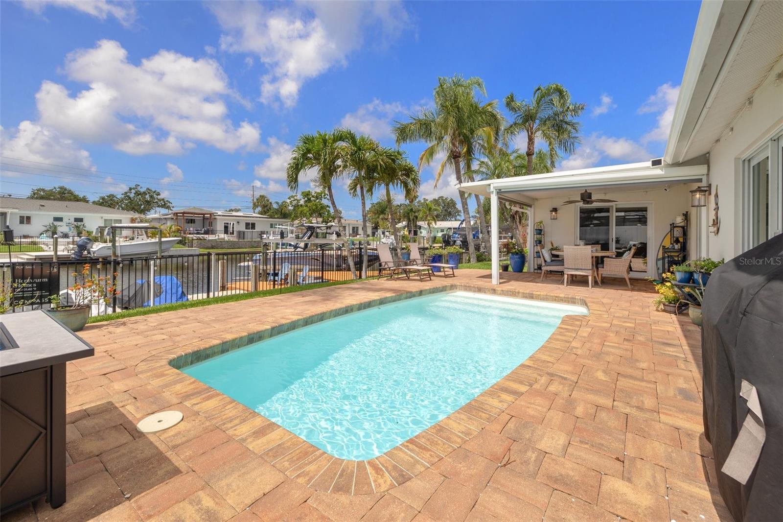 Image 46 of 63 For 1424 47th Avenue Ne