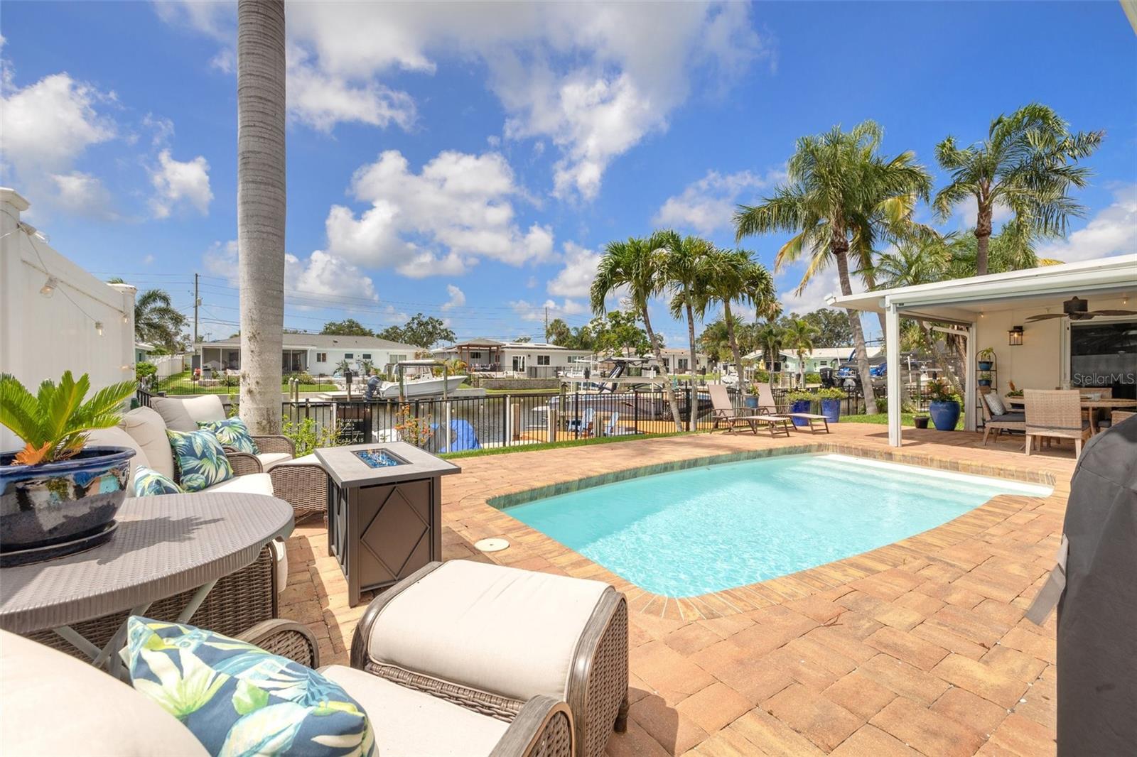 Image 48 of 63 For 1424 47th Avenue Ne