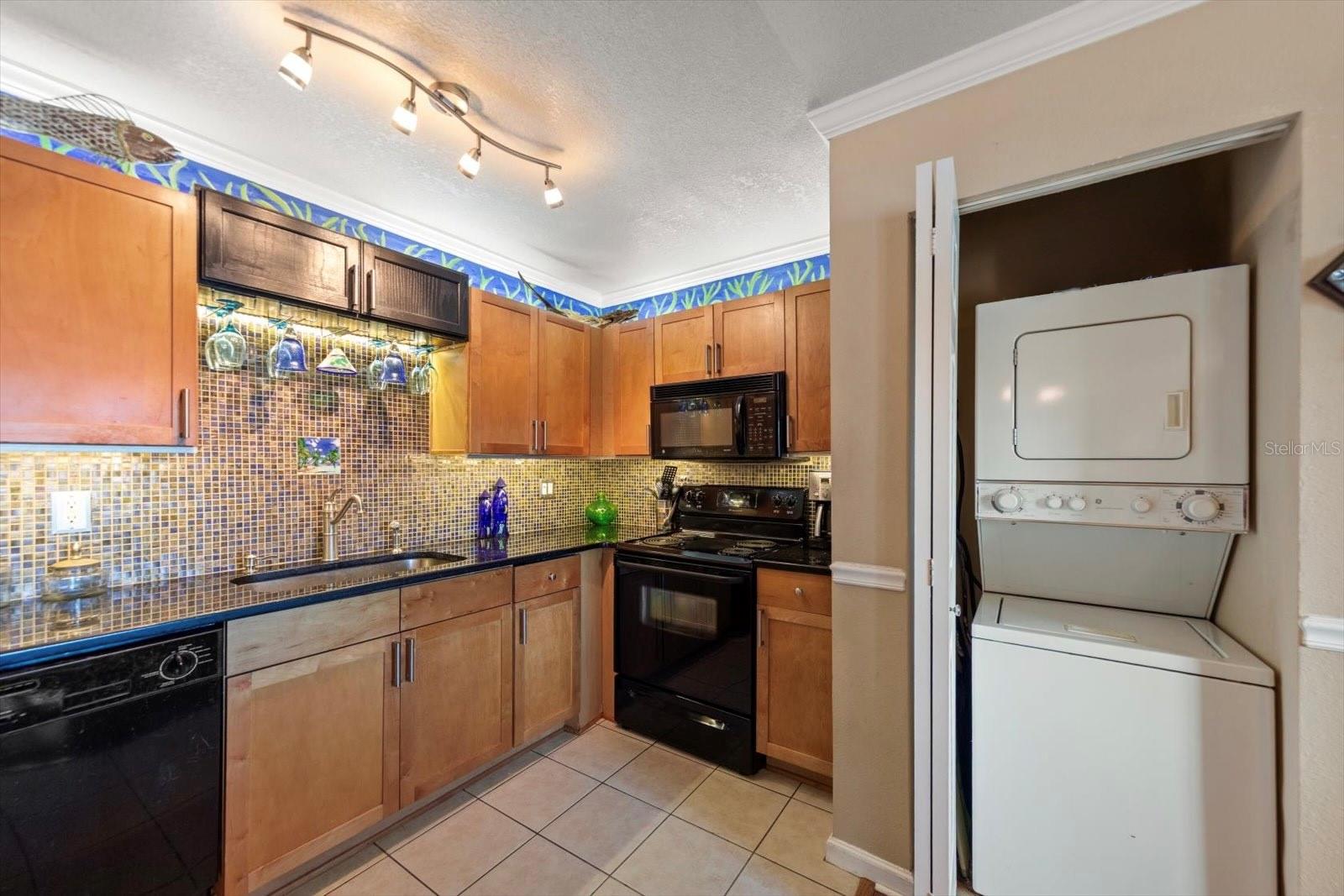 Image 13 of 45 For 158 Pompano Drive Se A