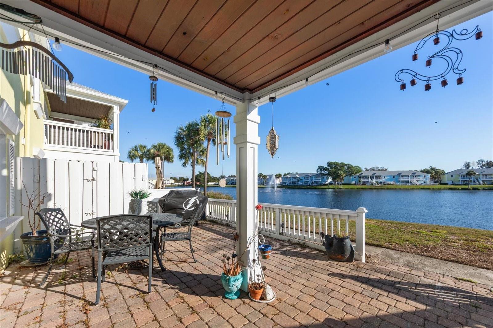 Image 19 of 45 For 158 Pompano Drive Se A