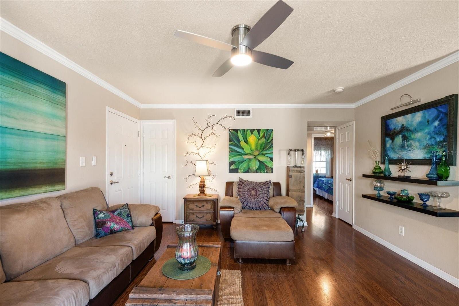 Image 5 of 45 For 158 Pompano Drive Se A