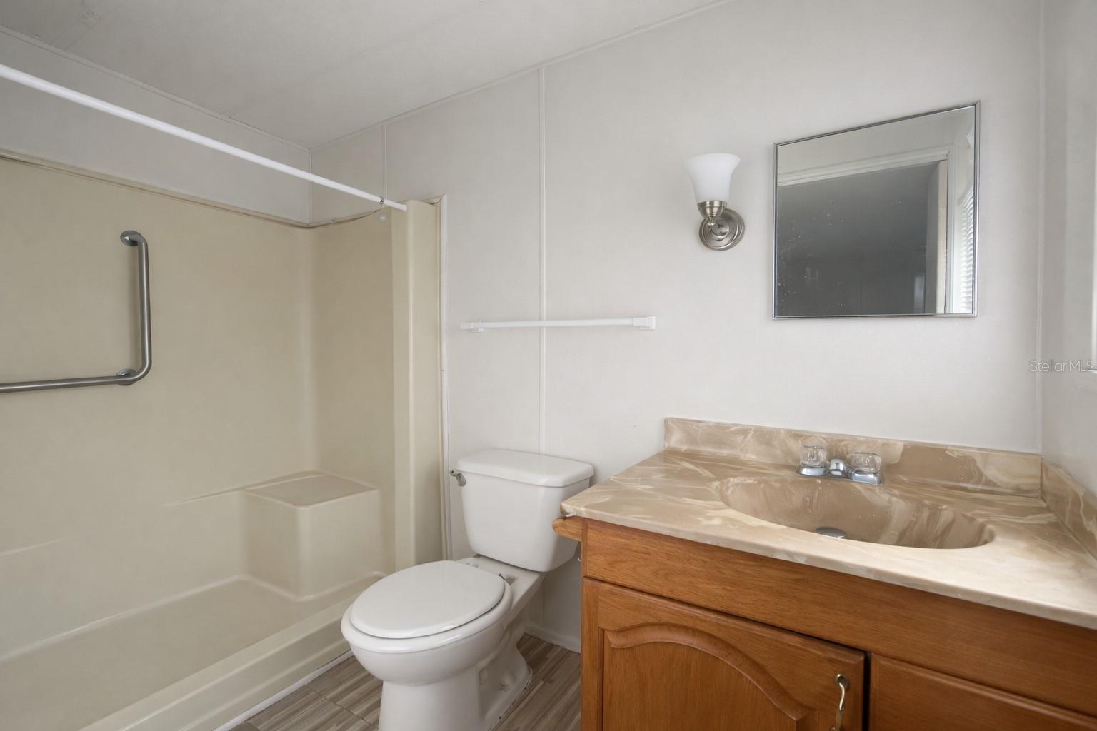 Image 13 of 20 For 7127 Commons Boulevard