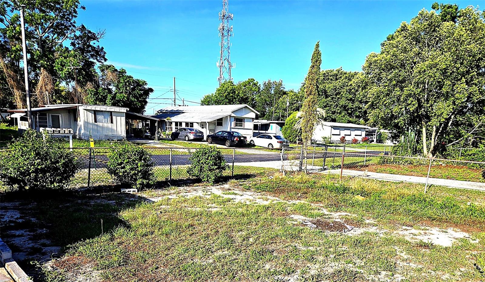 Image 19 of 20 For 7127 Commons Boulevard