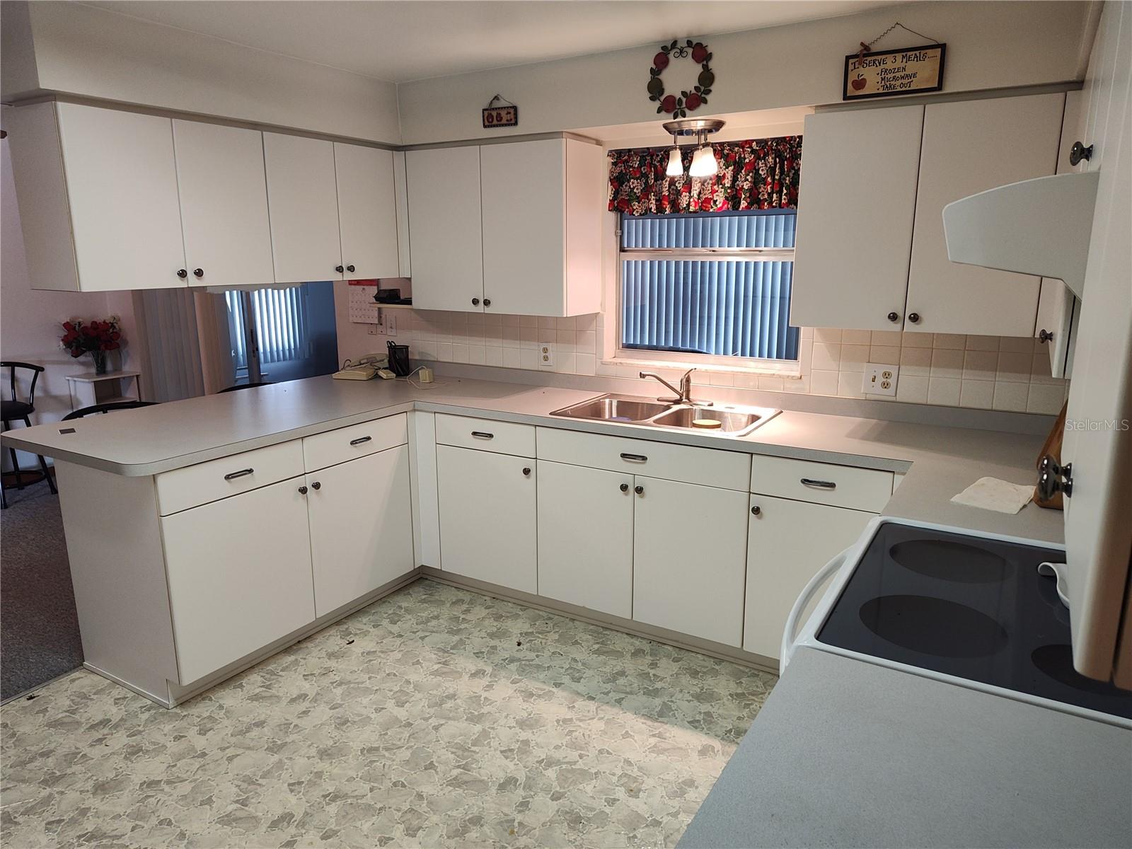 Image 8 of 19 For 38247 3rd Avenue