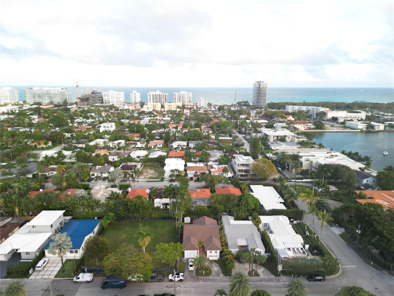 Image 16 of 19 For 8819 Garland Avenue