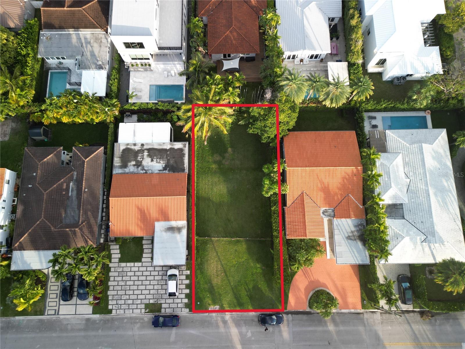 Image 4 of 19 For 8819 Garland Avenue