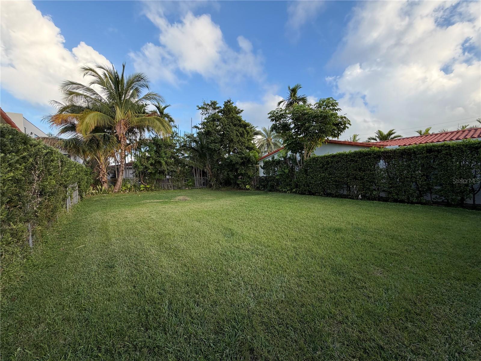 Image 8 of 19 For 8819 Garland Avenue