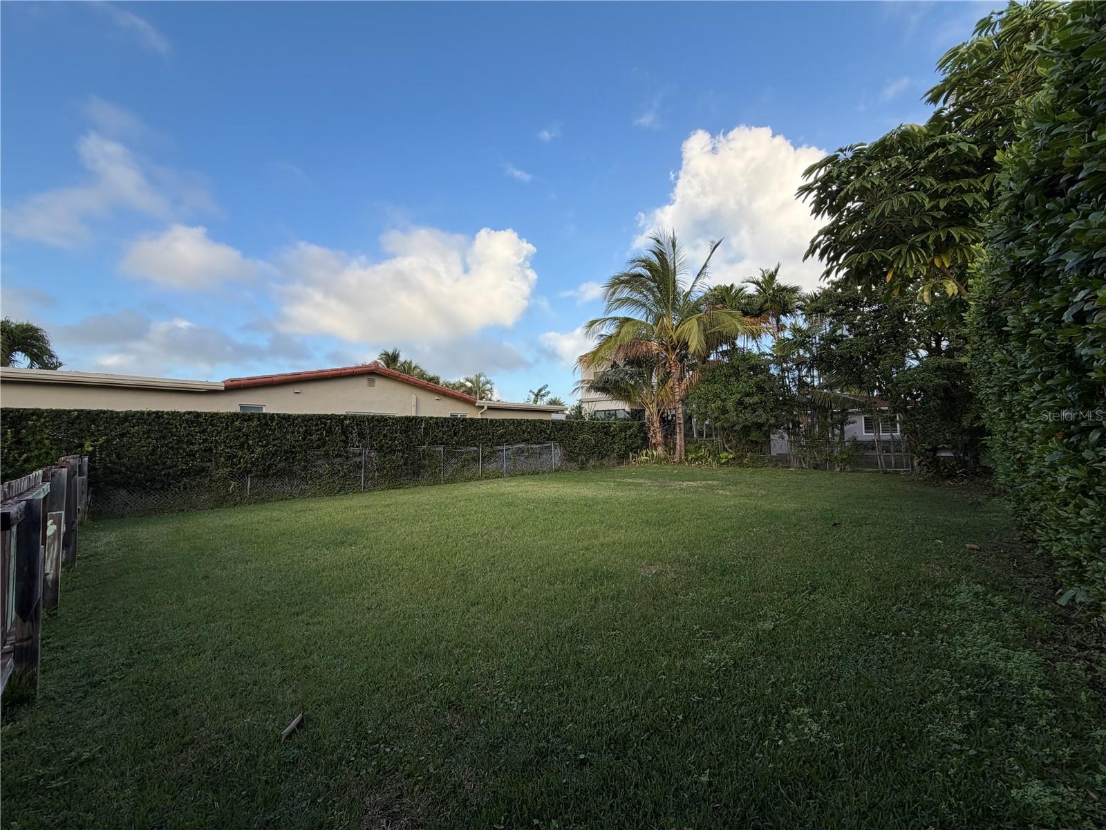 Image 9 of 19 For 8819 Garland Avenue