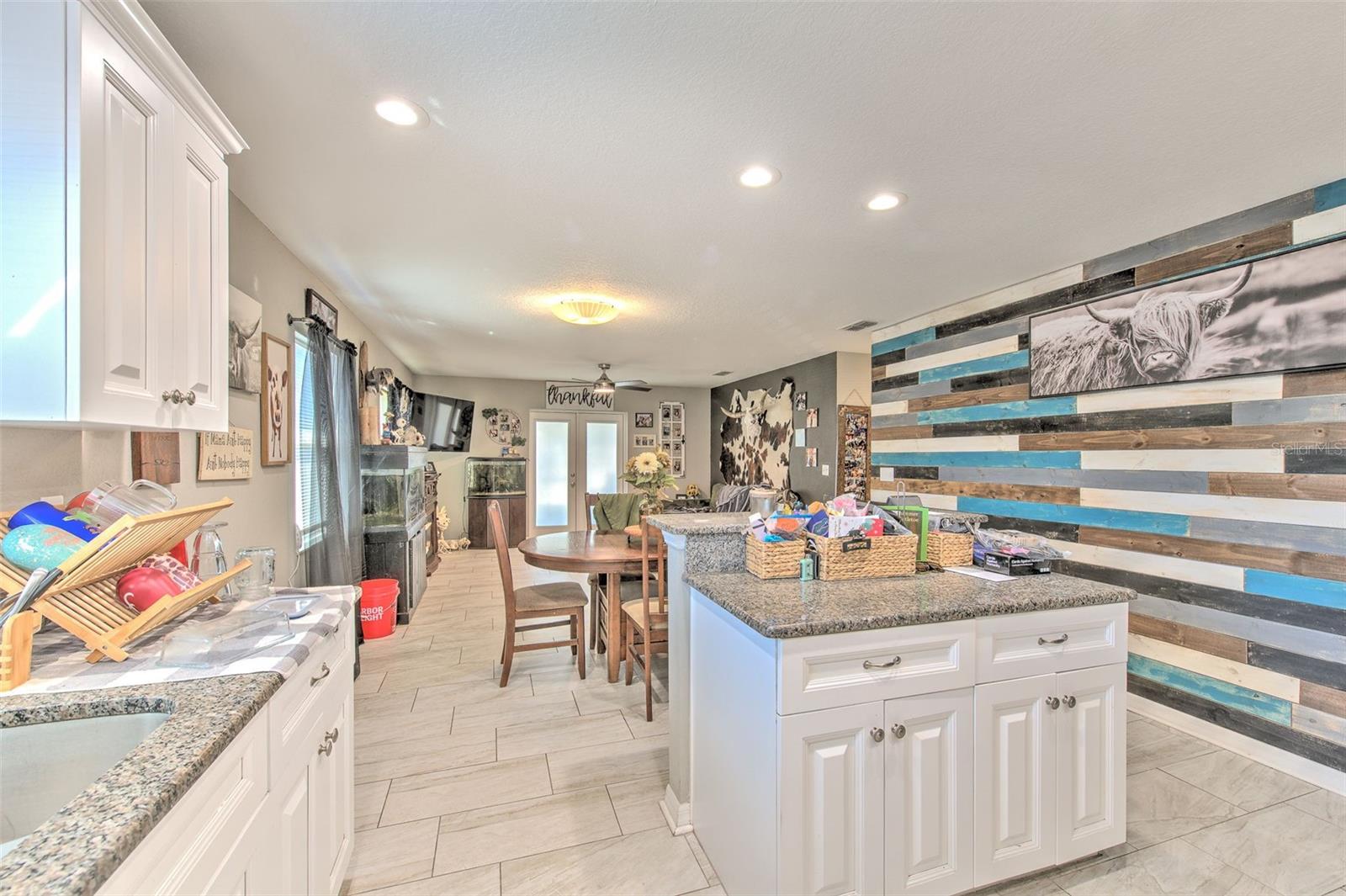 Image 5 of 41 For 38021 10 Th Ave