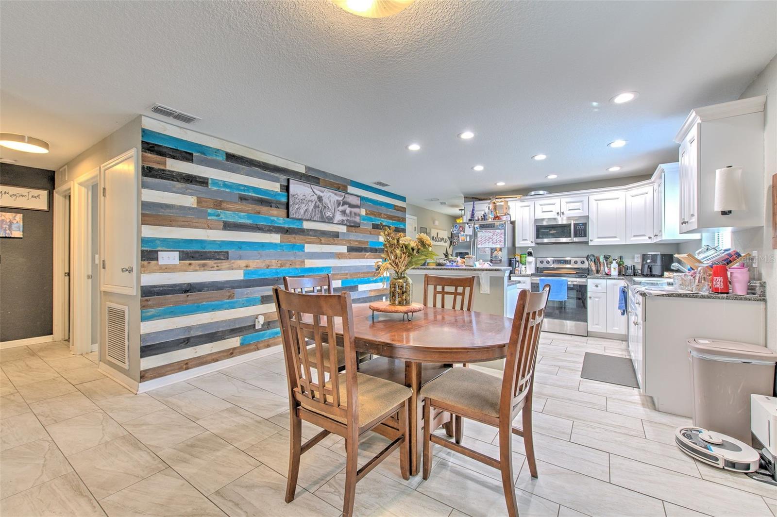 Image 9 of 41 For 38021 10 Th Ave