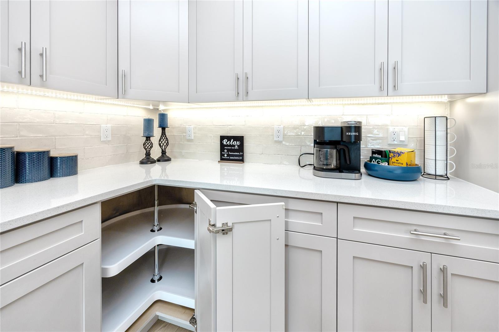 Image 9 of 52 For 300 150th Avenue 502