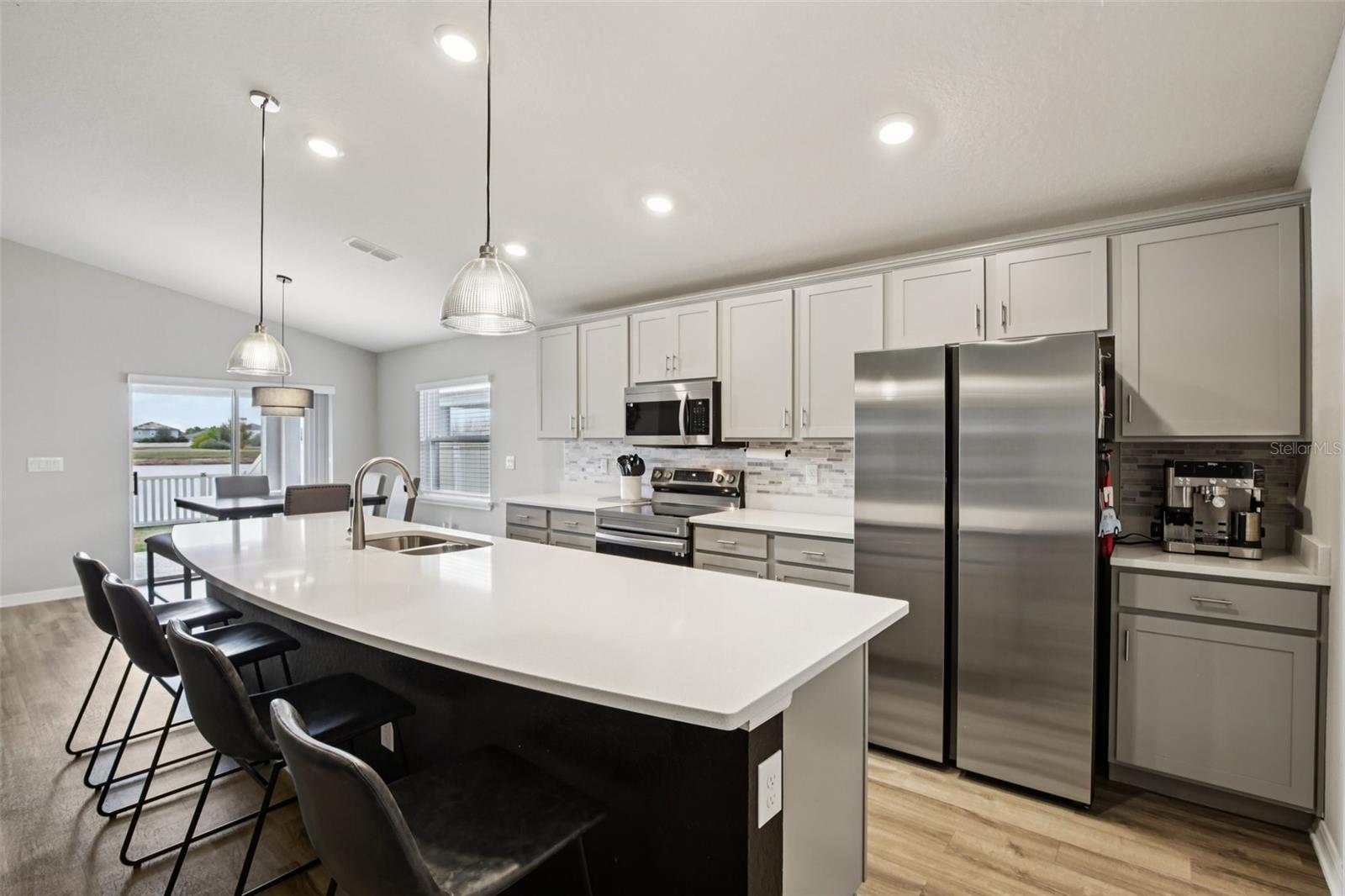 Image 3 of 33 For 12373 Marshland Street