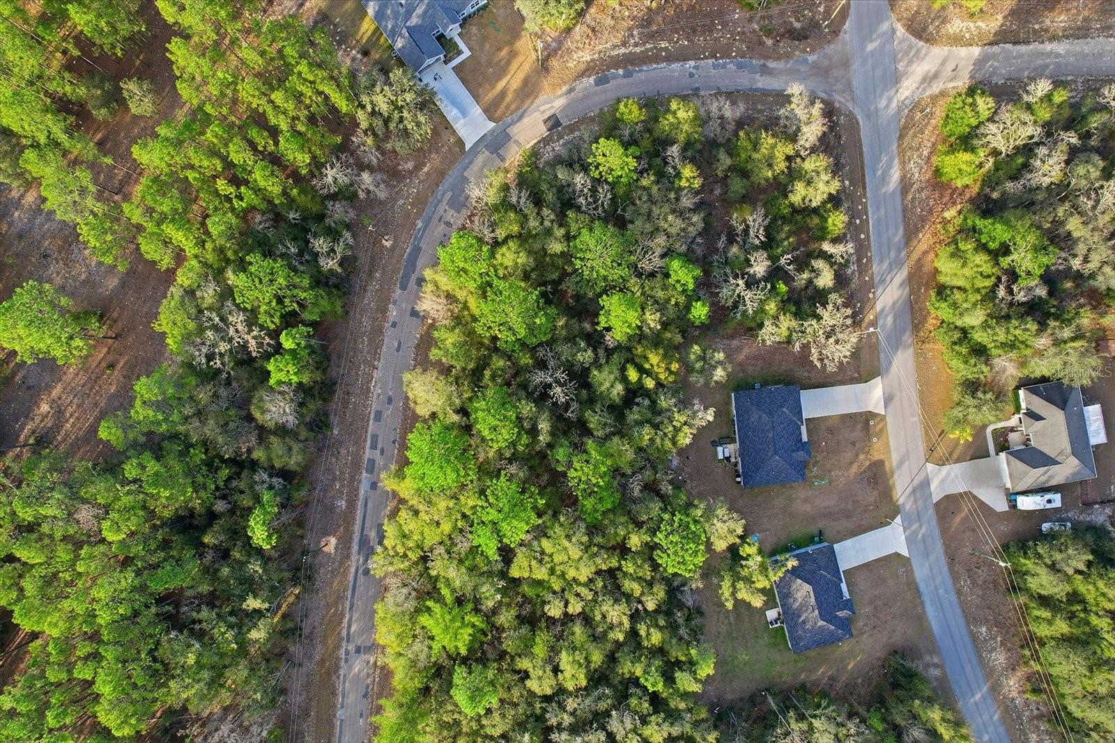 Listing photo id 13 for 10887 Ocean Drive