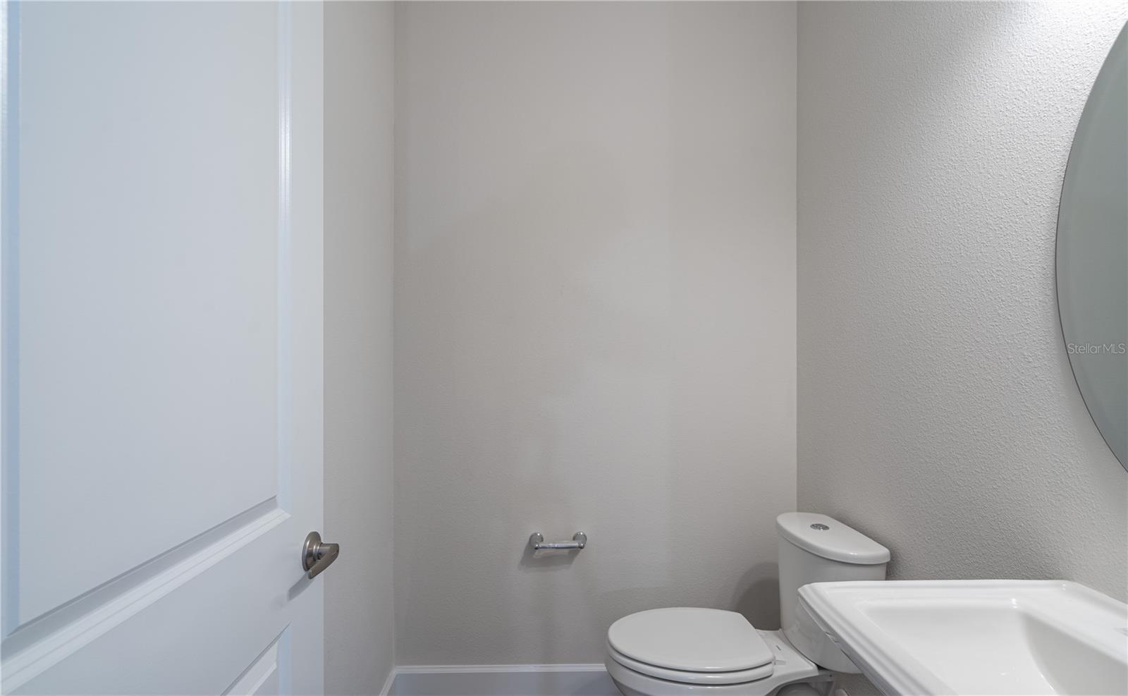 Image 16 of 37 For 9704 Tate Lane