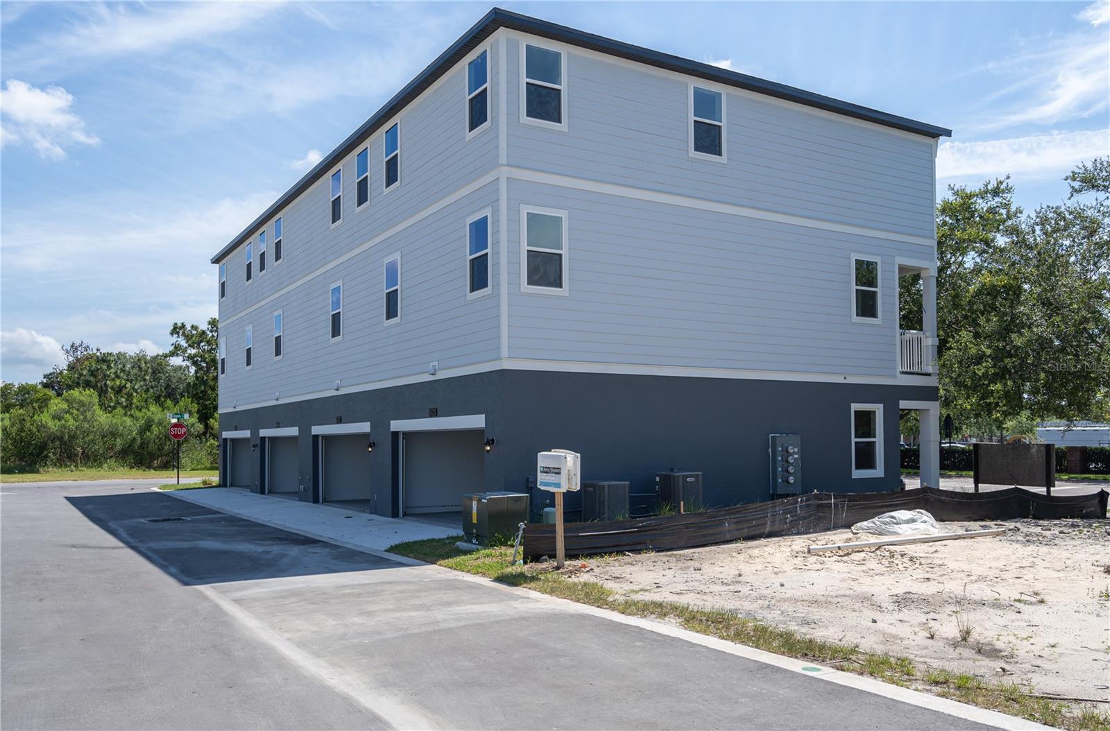 Image 29 of 37 For 9704 Tate Lane