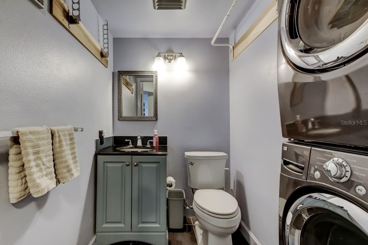 Image 16 of 41 For 2333 Feather Sound Drive B211