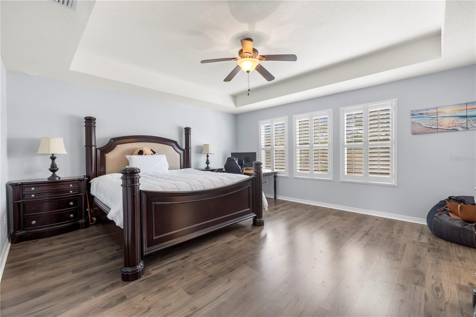 Image 27 of 64 For 1565 Feather Grass Loop