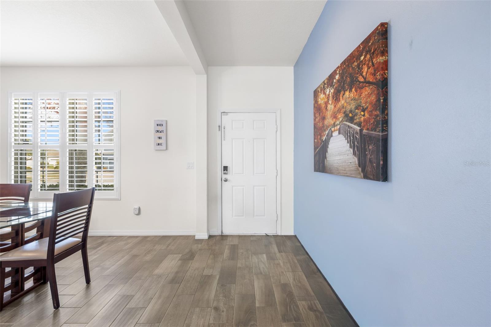 Image 4 of 64 For 1565 Feather Grass Loop