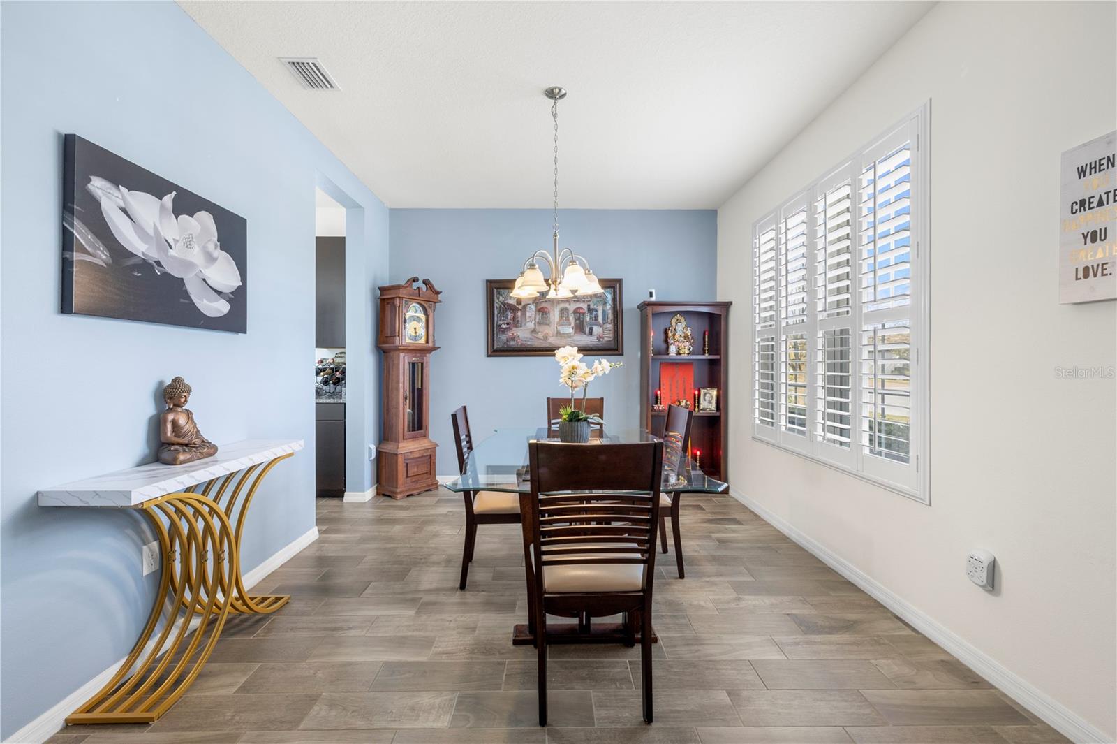 Image 5 of 64 For 1565 Feather Grass Loop