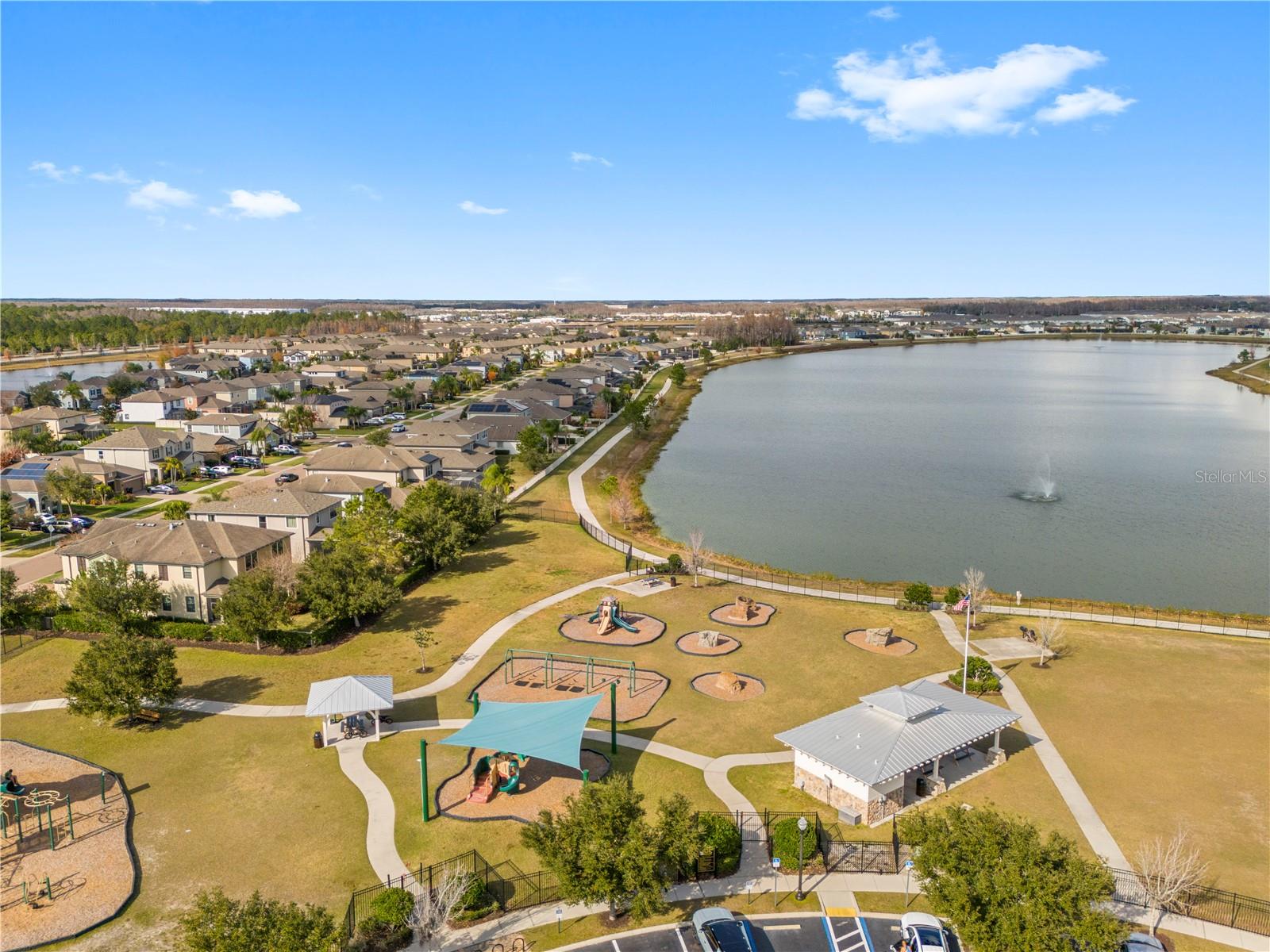 Image 61 of 64 For 1565 Feather Grass Loop