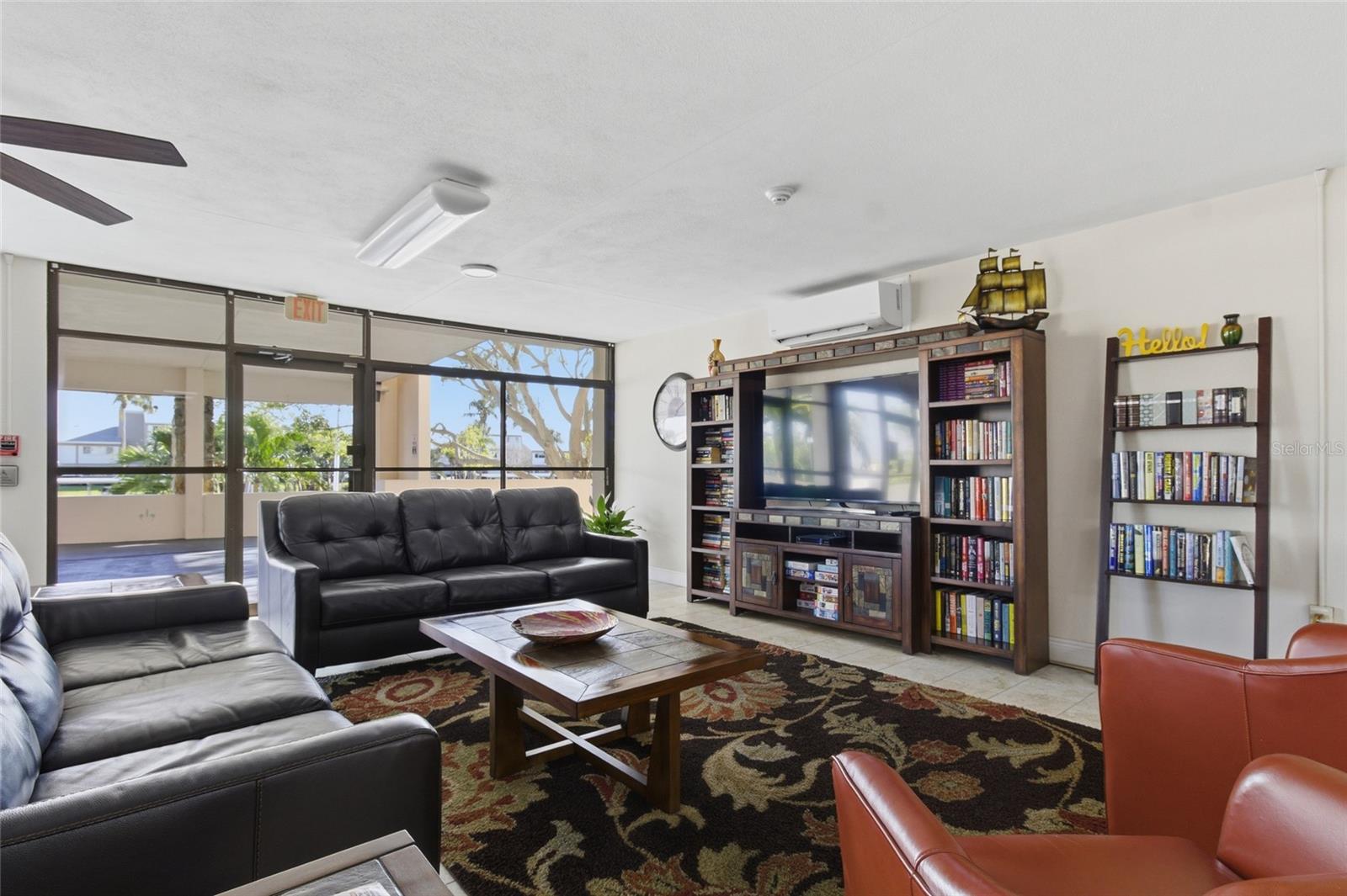 Image 28 of 34 For 1270 Gulf Boulevard 801