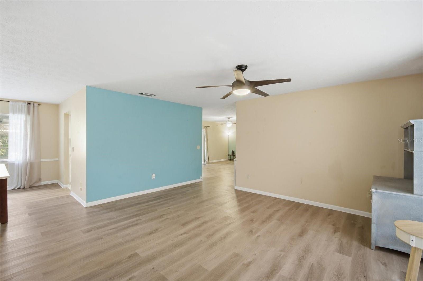 Image 13 of 32 For 20621 Arthur Court